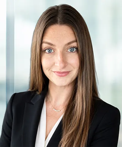 A headshot of Molly Weil.